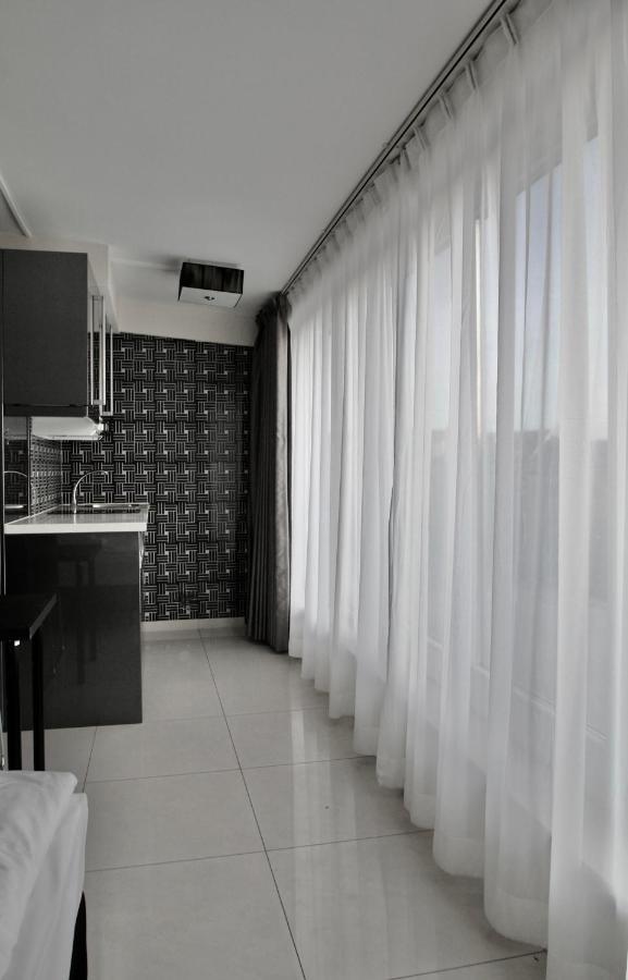 Super Hotel, Hotel 3*